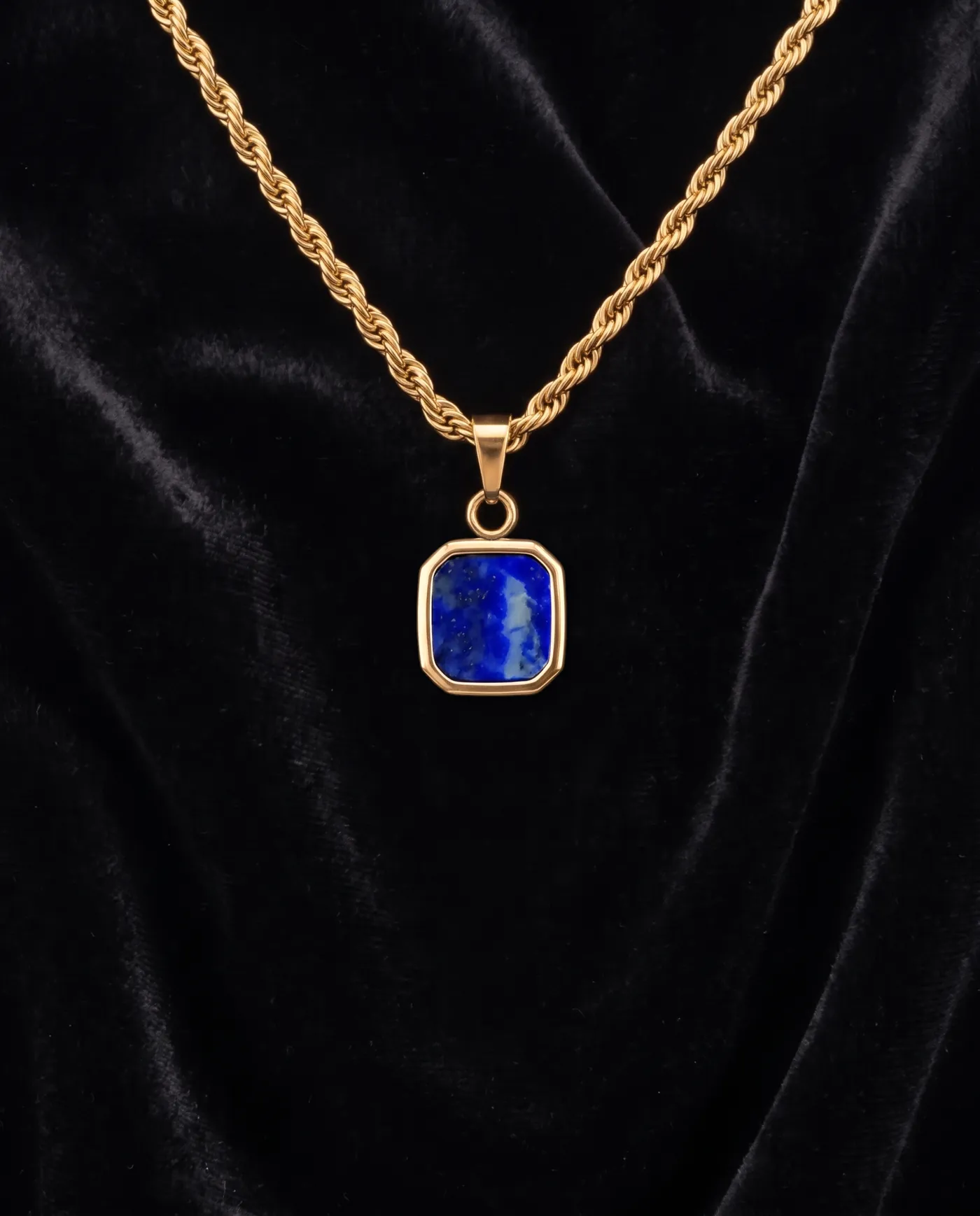 Collar Rey Oro